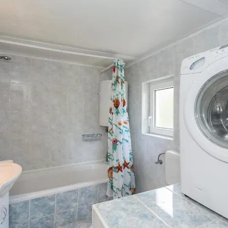 Laura 두브로브니크